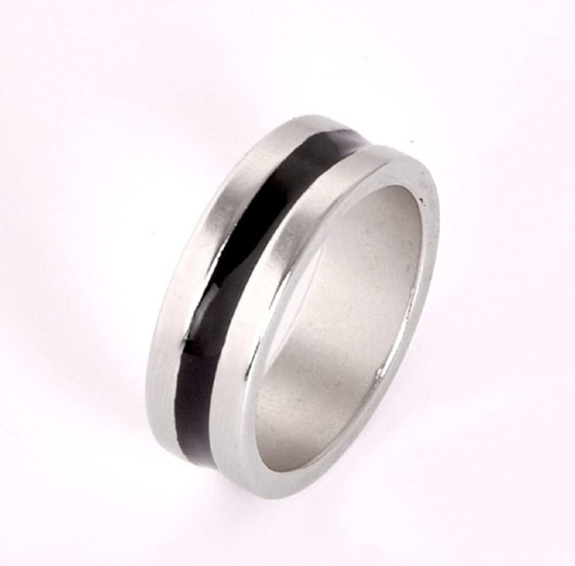 1 x Invisible Magic Magnetic Fly Ring Magic Tricks Closeup Magic Show Magic Accessories for Street Scenery (20mm Diameter)