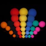 10 bolas de esponja súper suaves (6 cm), trucos mágicos que aparecen/desaparecen, accesorios mágicos, ilusiones callejeras, trucos, juguetes clásicos divertidos (negro) - Imagen 4
