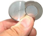Generic 1 Special Butterfly Magnetic Coin Magic Trick Accessory for Stage and Street Magic, Ages 6+, Includes 1 Trick and Online Tutorial - Imagen 3