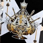 SOLOMAGIA Chess White Playing Cards by Hidden Light - Imagen 4