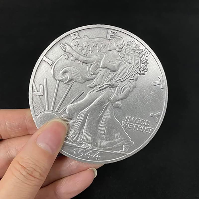 MOMOMAGE Jumbo Walking Liberty Half Dollar (7.3cm) Magic Tricks Coin Apparently Magic for Magicians Close Up Street Illusions Accessories