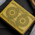 SOLOMAGIA Celestial Valor Playing Cards by Giovanni Meroni(Greenish Yellow) - Imagen 3