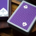 SOLOMAGIA Limited Edition Lounge in Passenger Purple by Jetsetter Playing Cards - Imagen 3