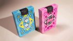 US Playing Card Co. Cat on Bike Card Game (Pink) - Imagen 5