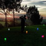 Kofull Pack of 6 LED Golf Balls for Night Training, Golf Balls, Bright Distance Balls, Assorted Colors (Pink, Blue, Red, Green, White and Yellow), Blue, White, Orange, Red, Pink, Green - Imagen 6