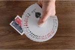 1 Deck of 52 Shades of Red V1 Shin Lim Magic Trick for Professional Magicians Close-Up Trick - Imagen 4