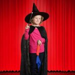 8 Pieces Magic Set Kids Adult Magic Wand Magic Wand Magic Scarves, Magic Tricks Props for Beginners, Magician Tricks Accessories Street Magic Game (8PCS) - Imagen 4