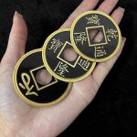Fantasma de monedas chinas (escenario) Trucos de magia de monedas de 55 mm para producción de monedas grandes, accesorios mágicos, mago, parlar, escenario, ilusiones, accesorios