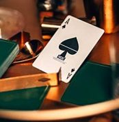 Murphy's Magic Supplies, Inc. NOC out: Green and Gold Playing Cards