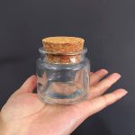 Perfect coin in bottle, magic tricks, magic coin in bottle, penetrate glass bottle, close-up, illusions, tricks, comedy props - Imagen 2