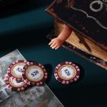 2020 New Horror Magic Tricks, Small Hand Prank Coins, Magician Props Performance K2t8, Magic - Imagen 4