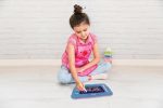 Lexibook, Disney Stitch, Electronic Chalkboard, Neon, 8 Colorful Light Effects, 6 Models Included, Bi-Color Markers and Cloth, Blue (CRNEOD) - Imagen 3