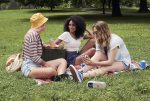 JBL Tuner 2 JBL Radio Tuner, Portable Bluetooth Speaker with MP3, DAB Plus and FM Radio, Powerful Sound and Clear White - Imagen 6