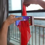Magic Silk Tricks - Interactive Scarf Through Cell Phone, Wizard Accessories | Pull the Silk Through Your Phone, Funny Jokes for Beginners, Magic Accessories - Imagen 3