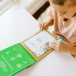 Melissa & Doug Water Wow! Color with Water Seasons, Water Games for Kids, 3+, Gift for Boy or Girl - Imagen 6