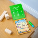 Melissa & Doug Water Wow! Color with Water Seasons, Water Games for Kids, 3+, Gift for Boy or Girl - Imagen 10