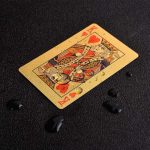 KAHEIGN 2 Deck Playing Cards, Aluminum Foil 24k Poker Cards Waterproof Diamond Playing Cards Professional Classic Magic Tricks Tool - Imagen 3