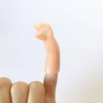 Genérico 4 Pieces Imp Hand Toy Tricks for Thumb Trick Finger Lights Bulk Shake Small Accessories for Hand Tricks Party Favors Silica Gel Khaki - Imagen 8