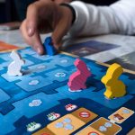 Asmodee, Dixit, A Picture Worth A Thousand Words, Family Board Game for Children from 8 years, Imagination and Intuition, Creative Board Game, 3 to 8 Players, 30 min, Libellud - Imagen 5