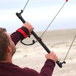 Wolkenstürmer Paraflex Trainer - Steering Mat 3 L 3.1 (Green/Orange) - Ready to Fly Kite 310 cm with Training Bar - Kite & Windtrainer - Imagen 4