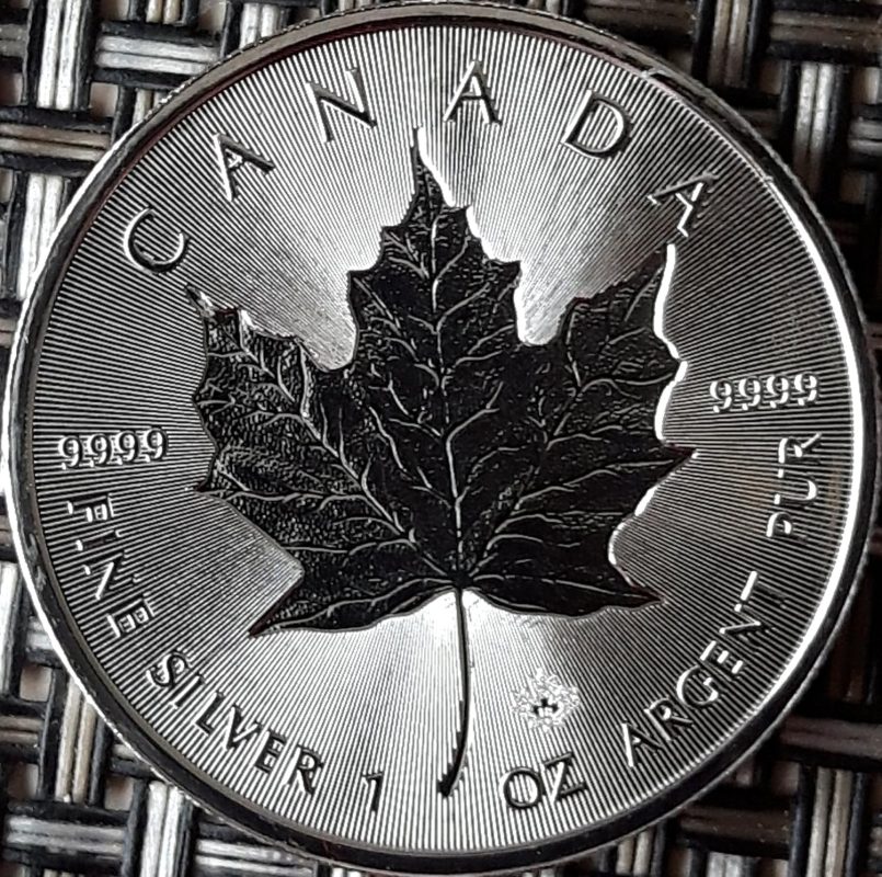Maple Leaf - Moneda de plata de 1 onza con hoja de arce de 2021, C, flor de acuñación, individualmente empaquetada