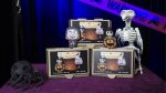 Murphy's Magic Supplies, Inc. Halloween Exchange (close-up) by Luis Zavaleta & Nox - Truco