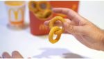 SOLOMAGIA Linking Onion Rings (Gimmicks and Online Instructions) by Julio Montoro Productions - Imagen 2